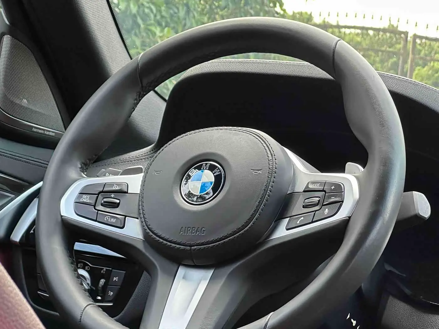 BMW 5 Series 2019 — Şəkil 16/20