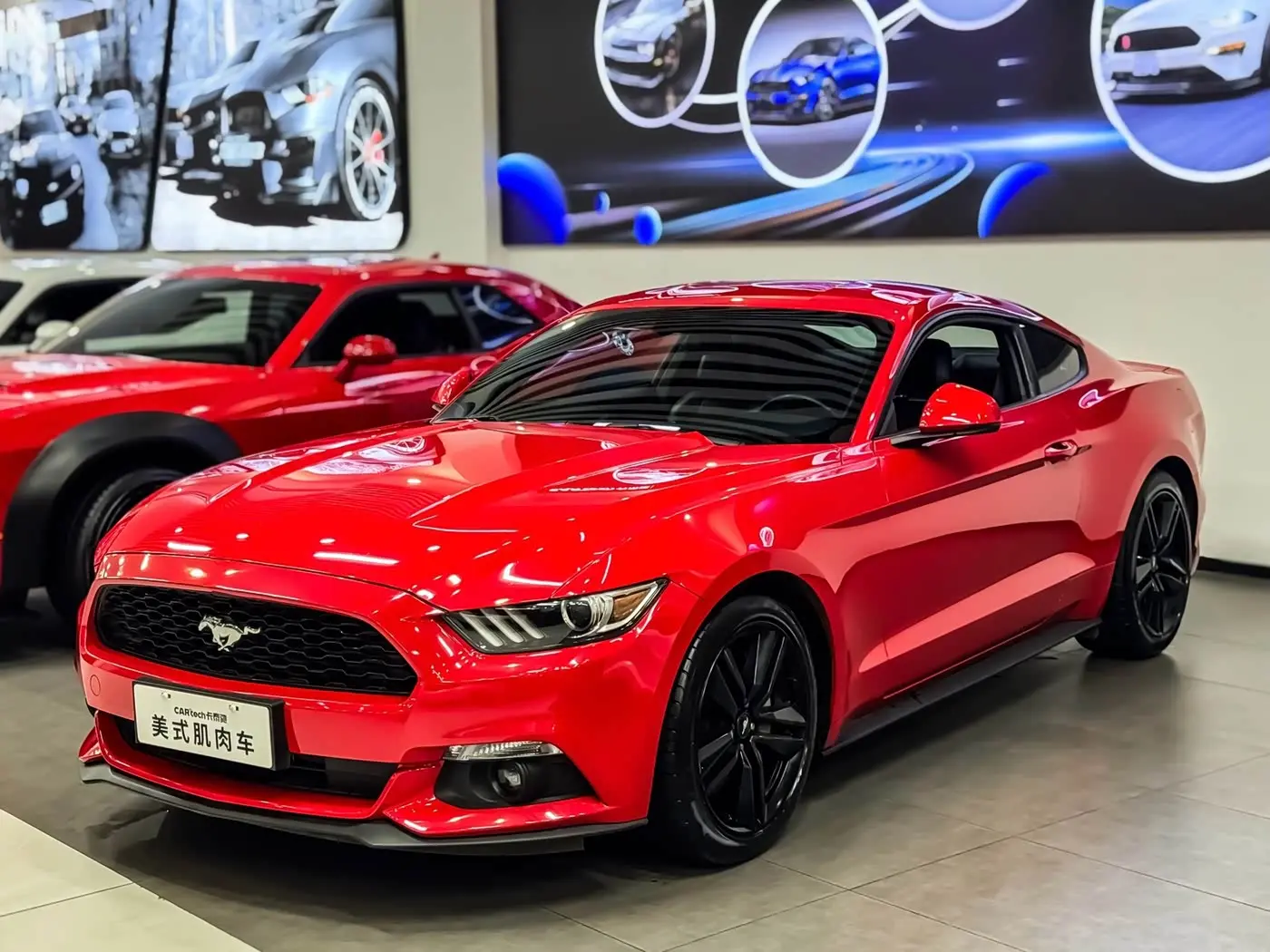 Ford Mustang 2018 — Şəkil 1/9