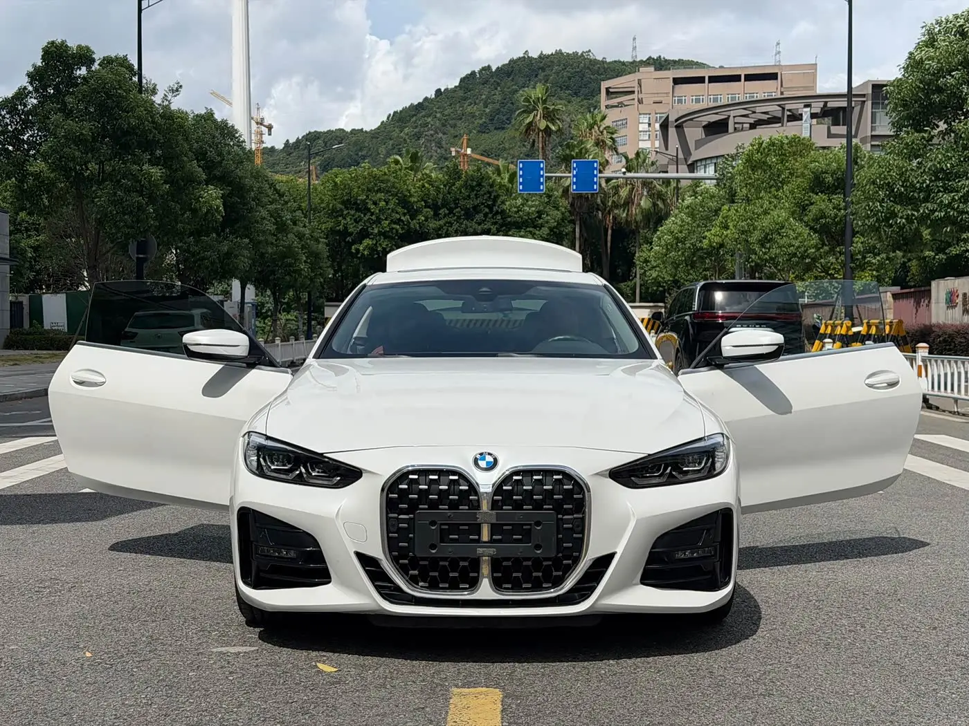 BMW 4 Series 2021 — Photo 4/18