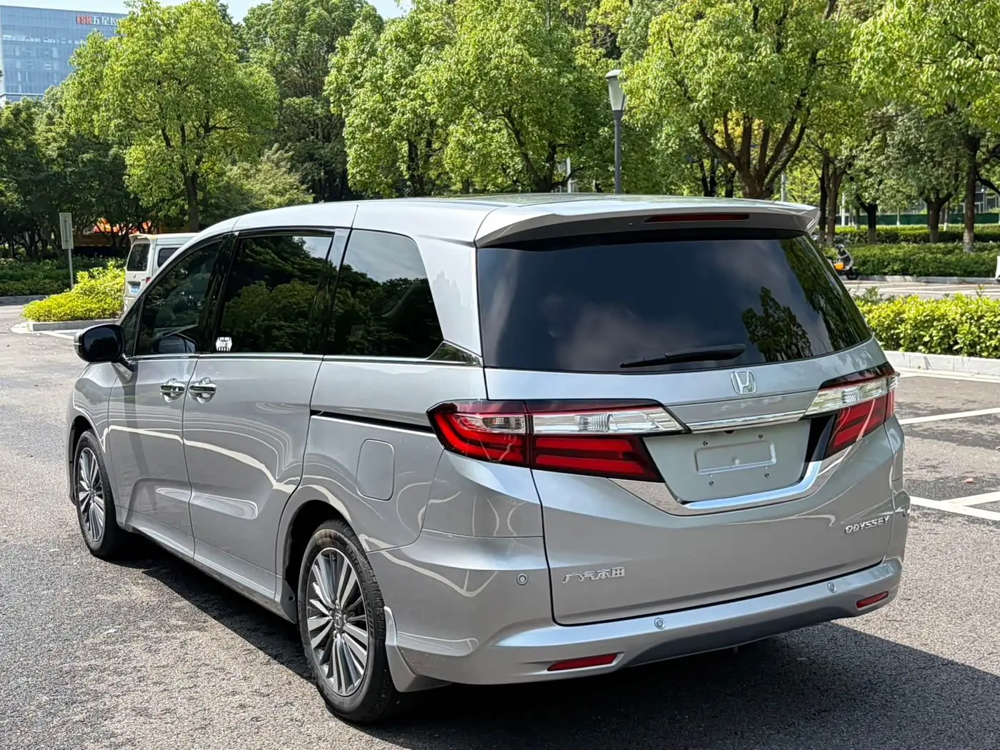 Honda Odyssey 2019 — Şəkil 10/17