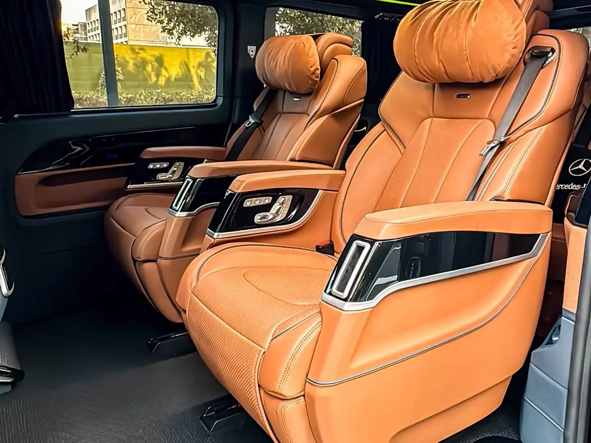 Mercedes-Benz Vito 2024 — Photo 16/20