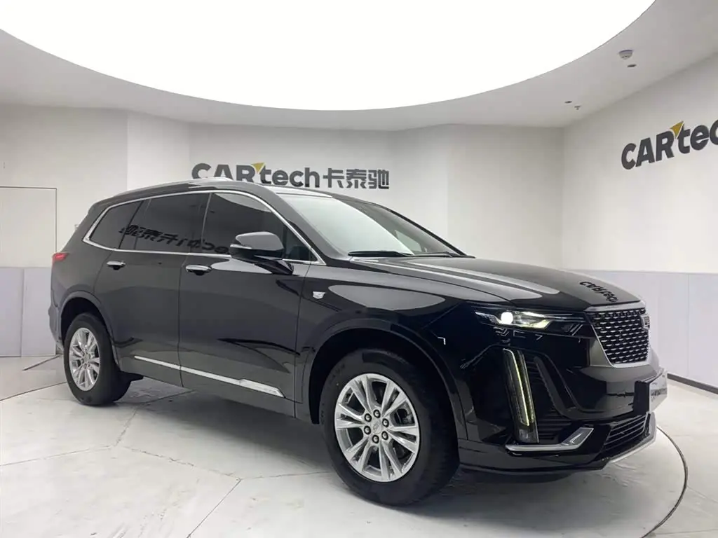 Cadillac XT6 2021 — Photo 2/20