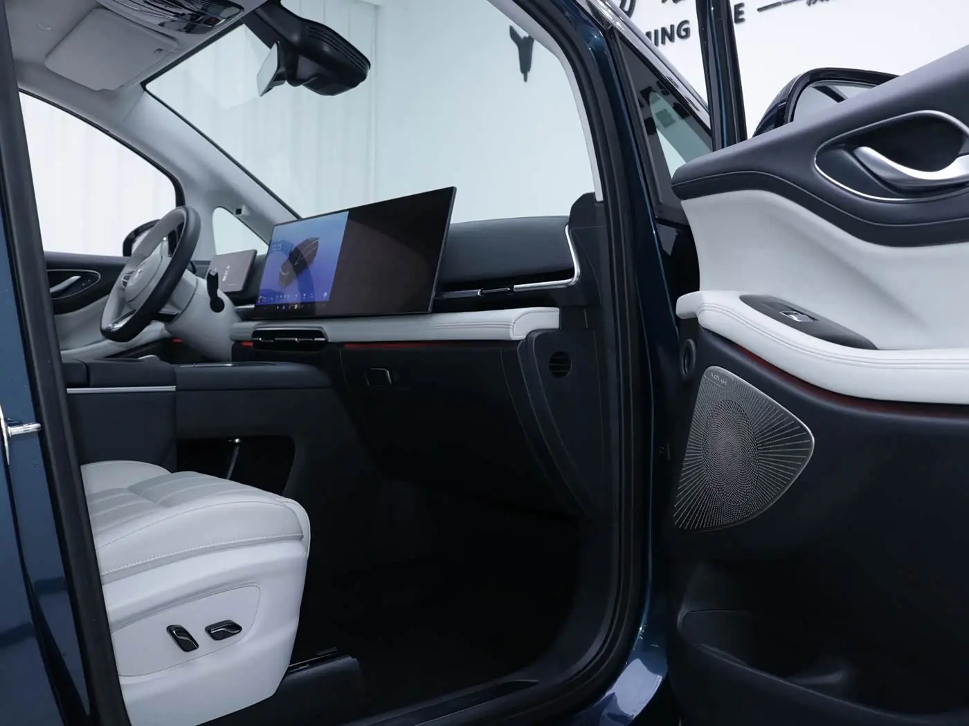 Voyah Auto Voyah Dreamer 2025 — ფოტო 5/20