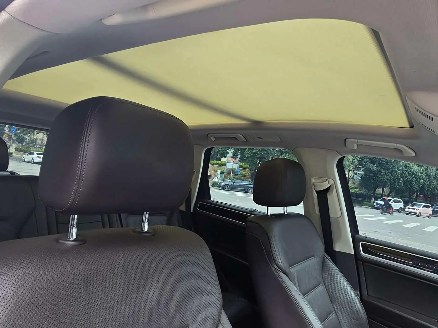 Volkswagen Touareg 2016 — Photo 8/17