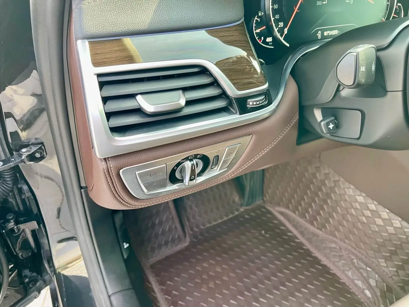 BMW 7 Series 2017 — Şəkil 5/20