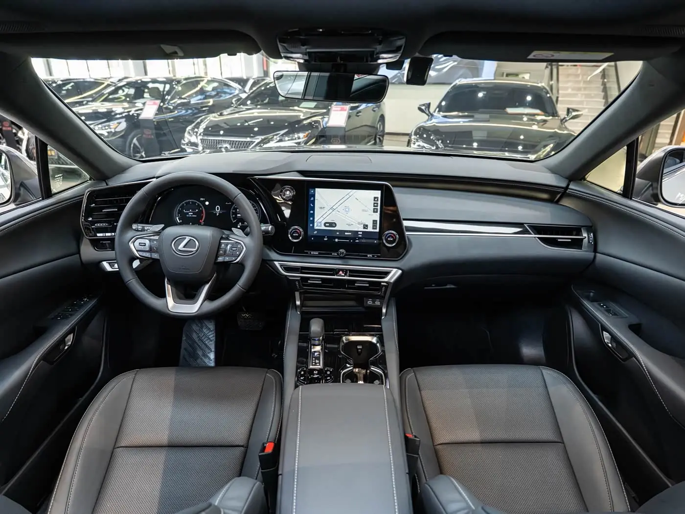Lexus RX 2025 — Şəkil 13/19