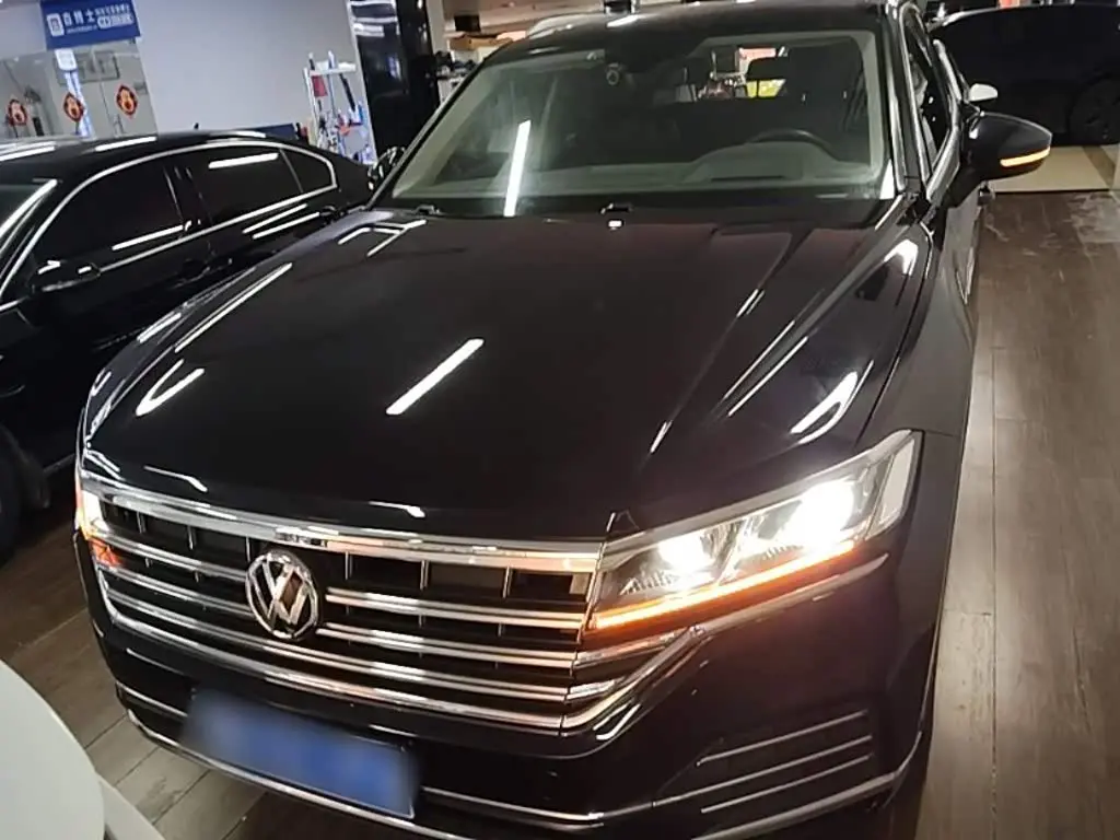 Volkswagen Touareg 2019 — Şəkil 3/20