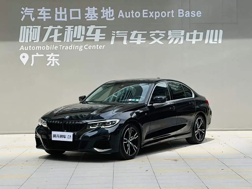 BMW 3 Series, 2022