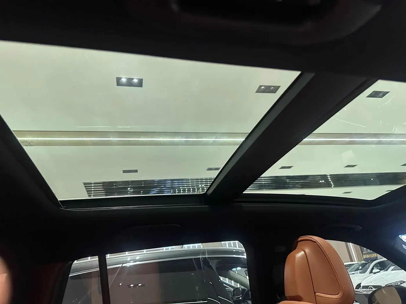 Mercedes-Benz GLC 2024 — Şəkil 9/16