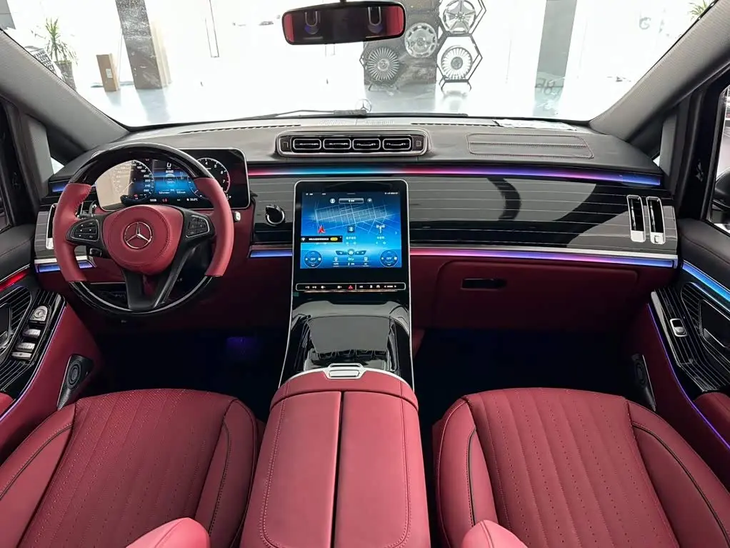 Mercedes-Benz Vito 2023 — Photo 5/20