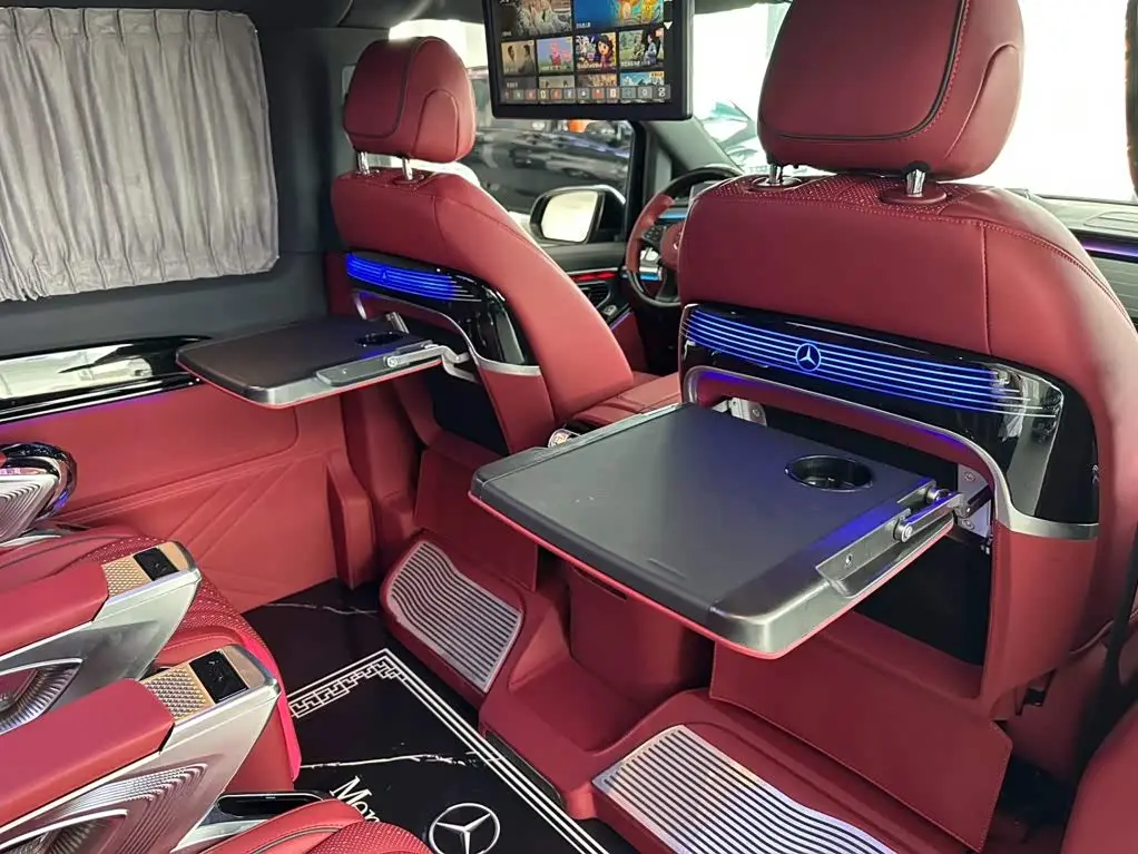 Mercedes-Benz Vito 2023 — Photo 12/20