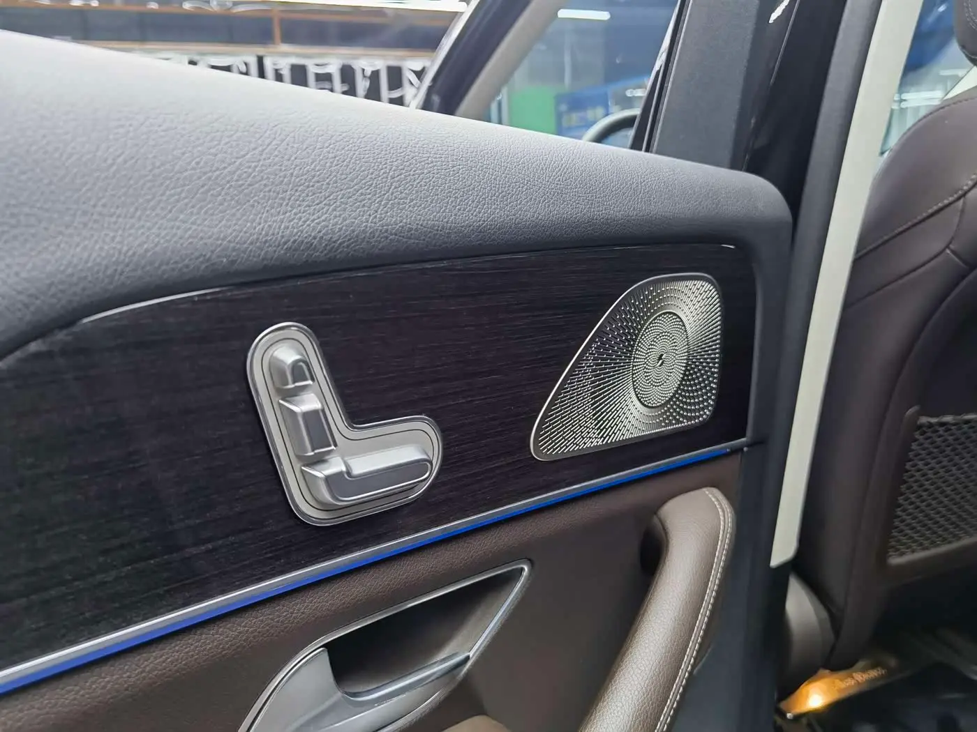 Mercedes-Benz GLE 2022 — Фото 15/19