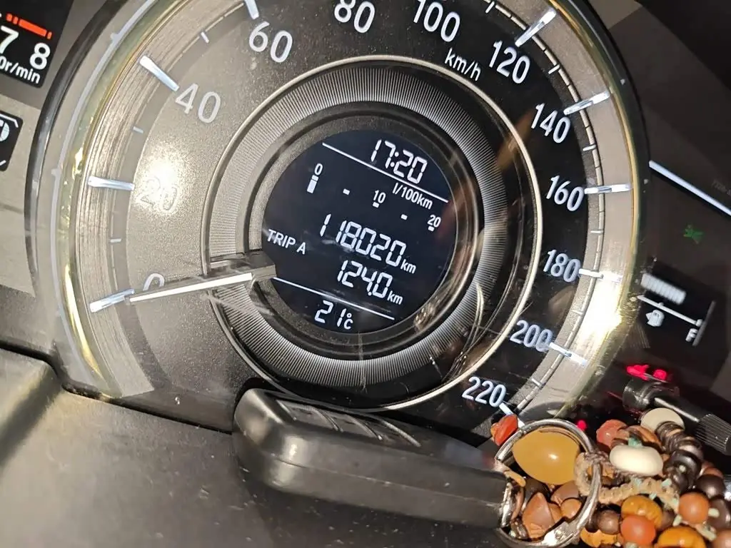 Honda Elysion 2019 — Photo 8/20