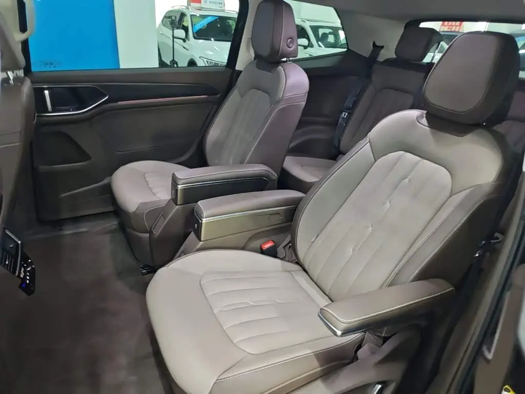 Volkswagen Viloran 2025 — Photo 17/20