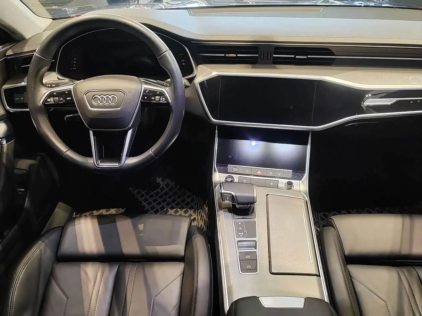 Audi A7 2021 — Фото 6/20