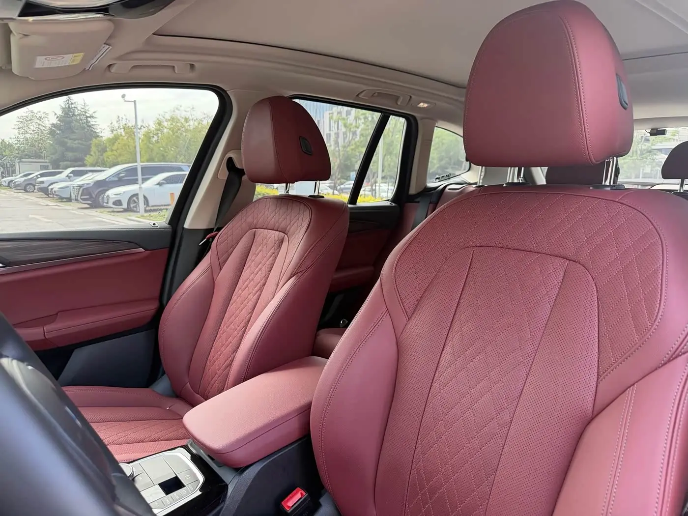 BMW X3 2022 — Photo 9/20