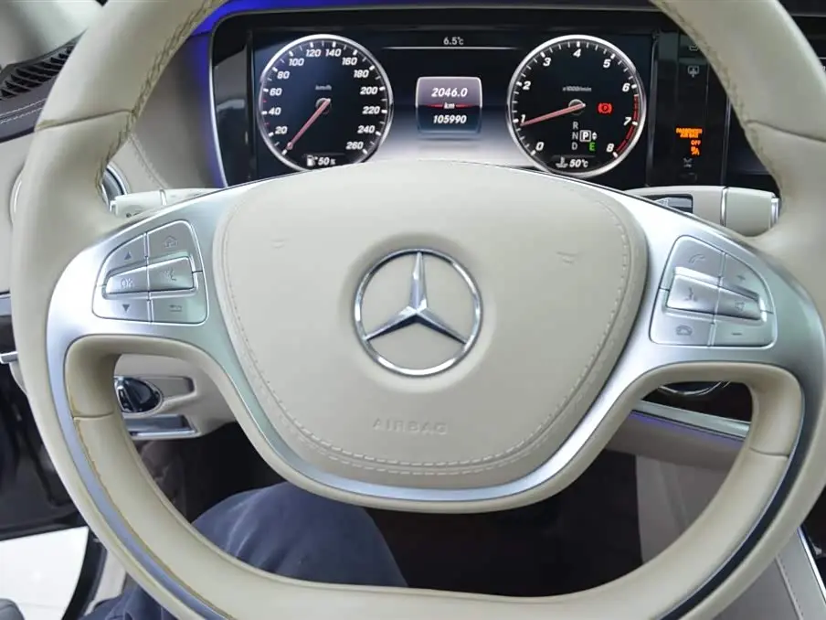 Mercedes-Benz S-Class 2016 — Photo 8/15