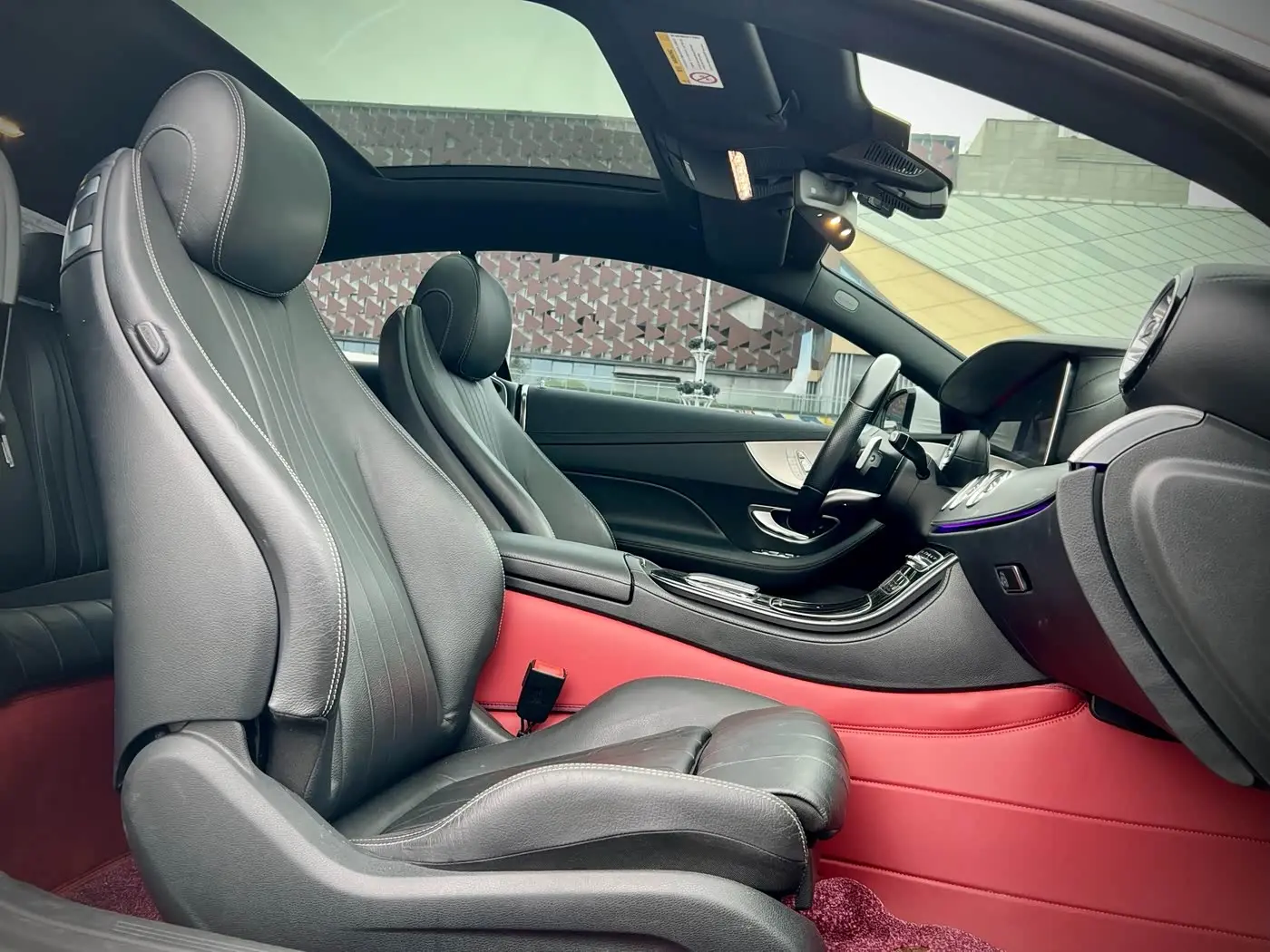 Mercedes-Benz E-Class 2019 — Фото 8/14