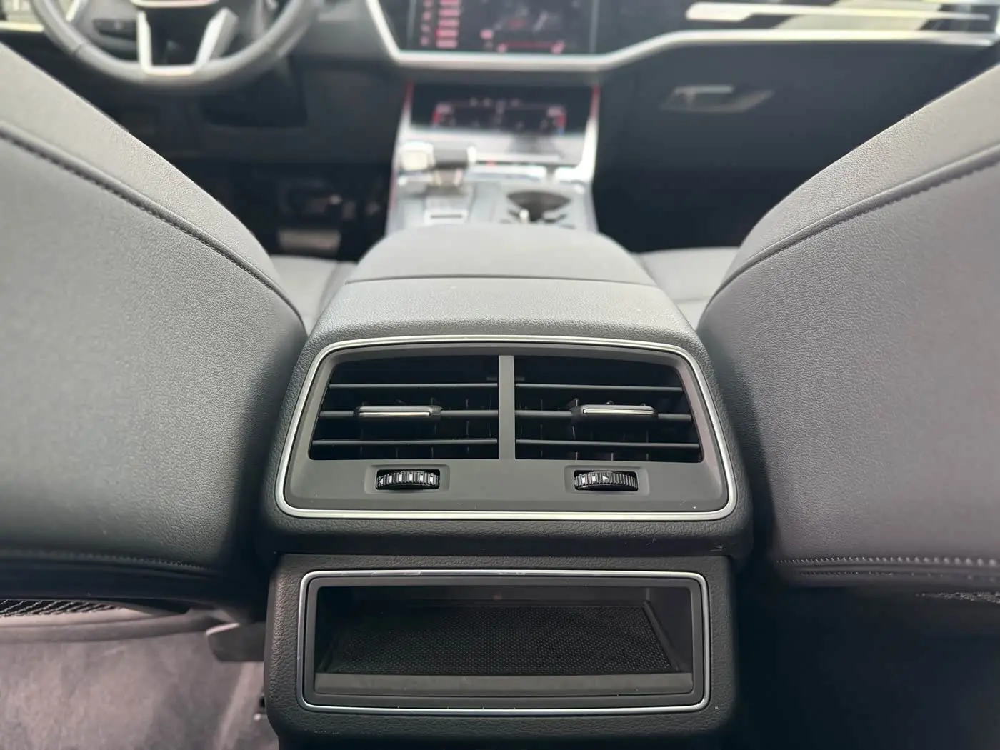 Audi A6 2022 — Photo 16/20