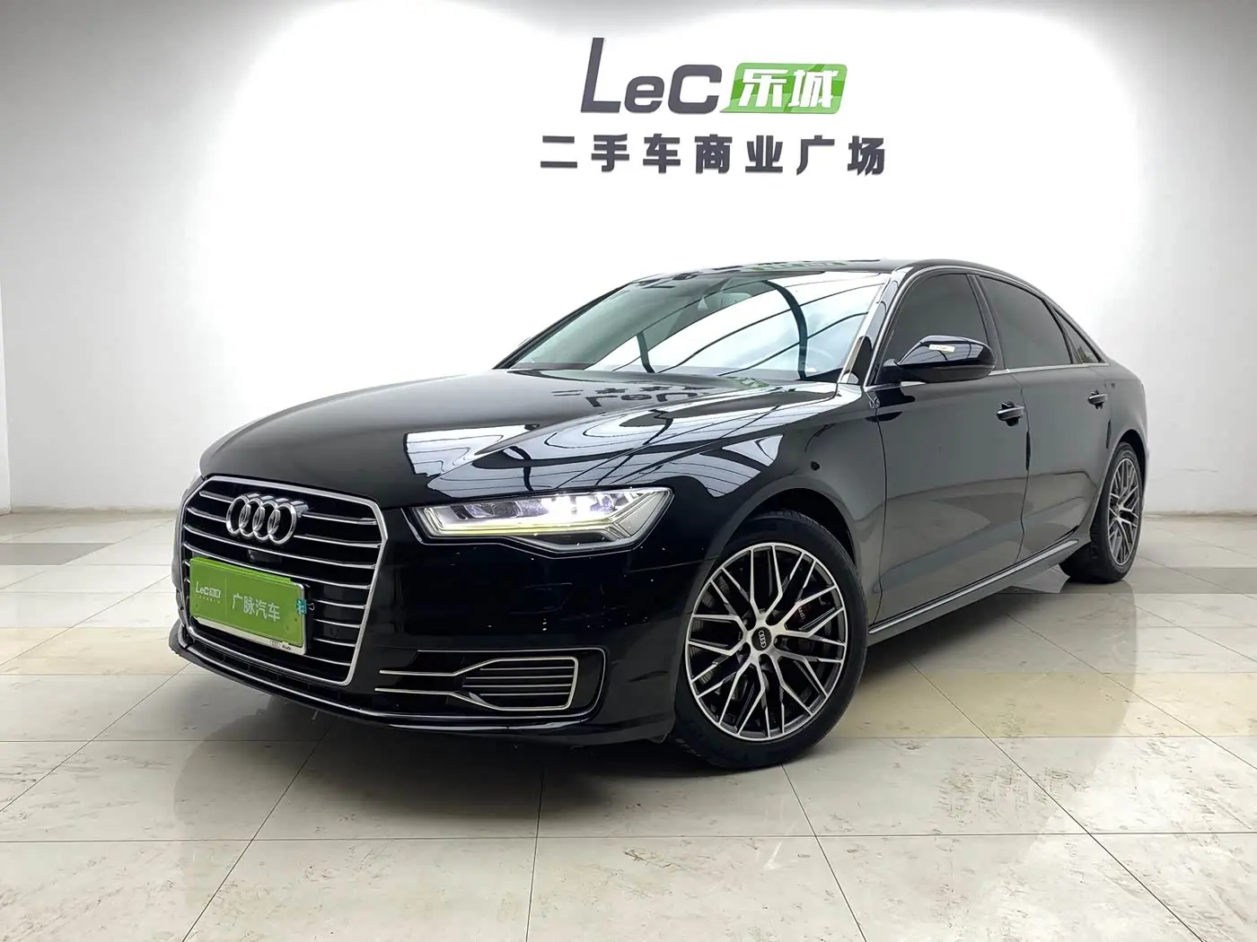 Audi A6L 2017 — Photo 1/12