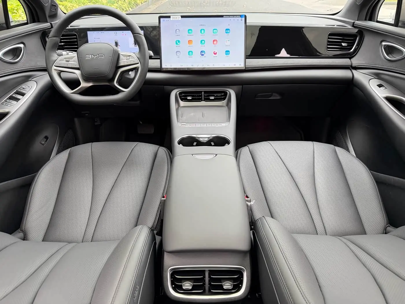 BYD Sealion 06 New Energy 2025 — Фото 14/20