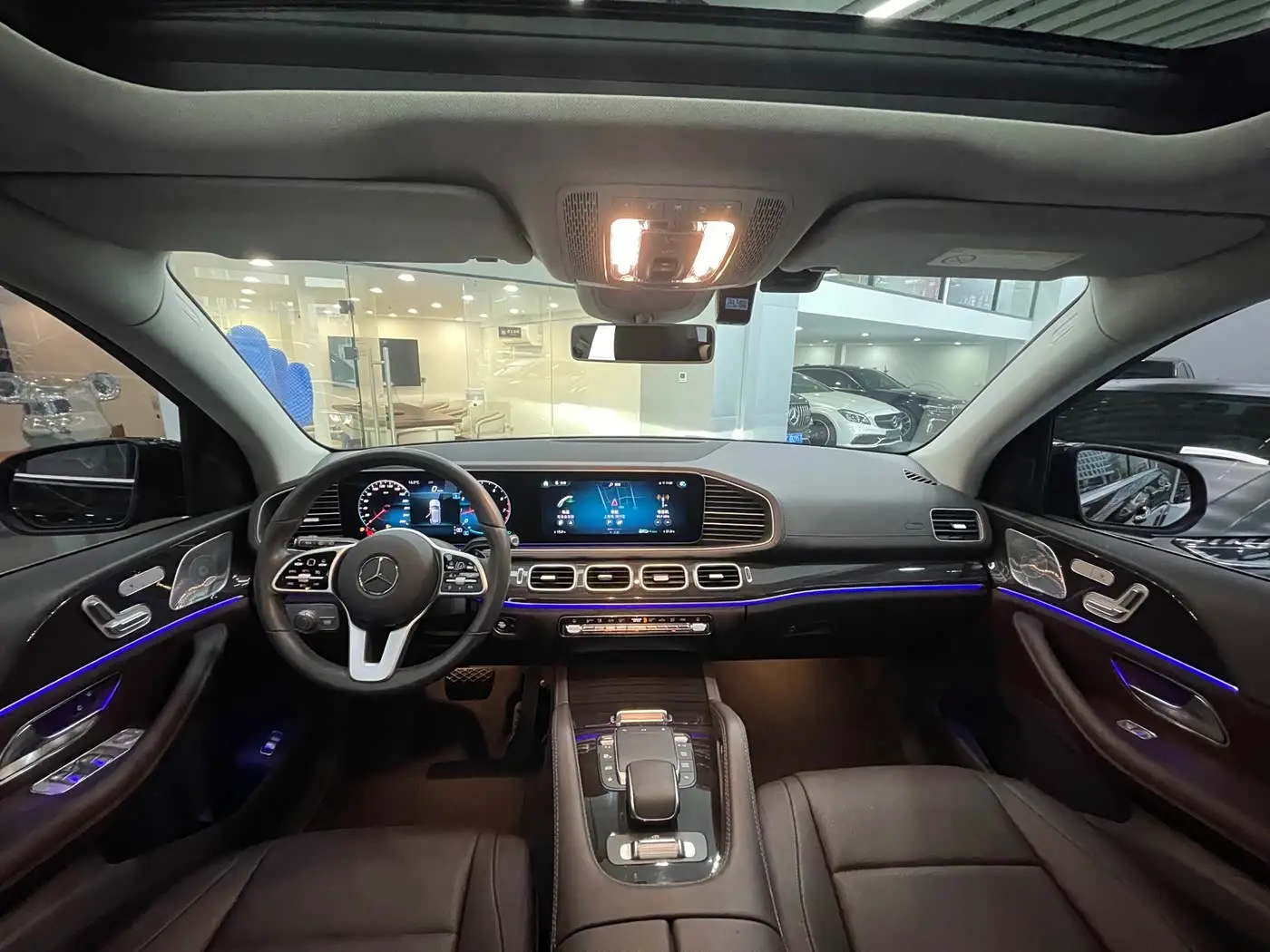 Mercedes-Benz GLE 2020 — Photo 11/20