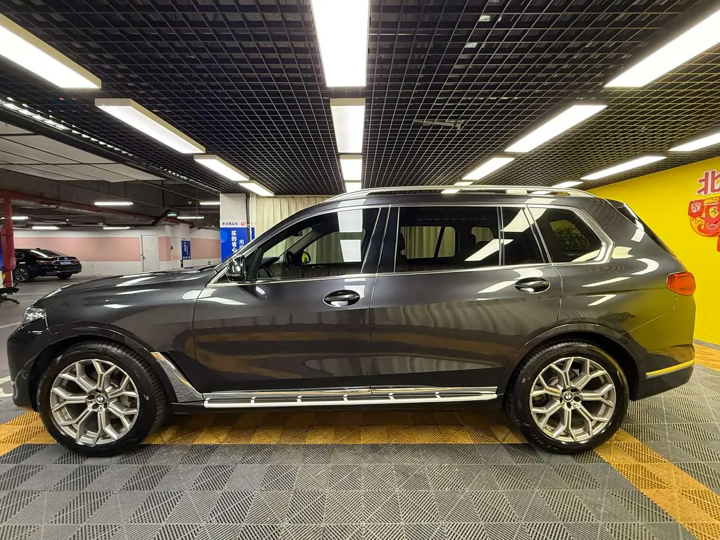 BMW X7 2020 — Photo 5/20