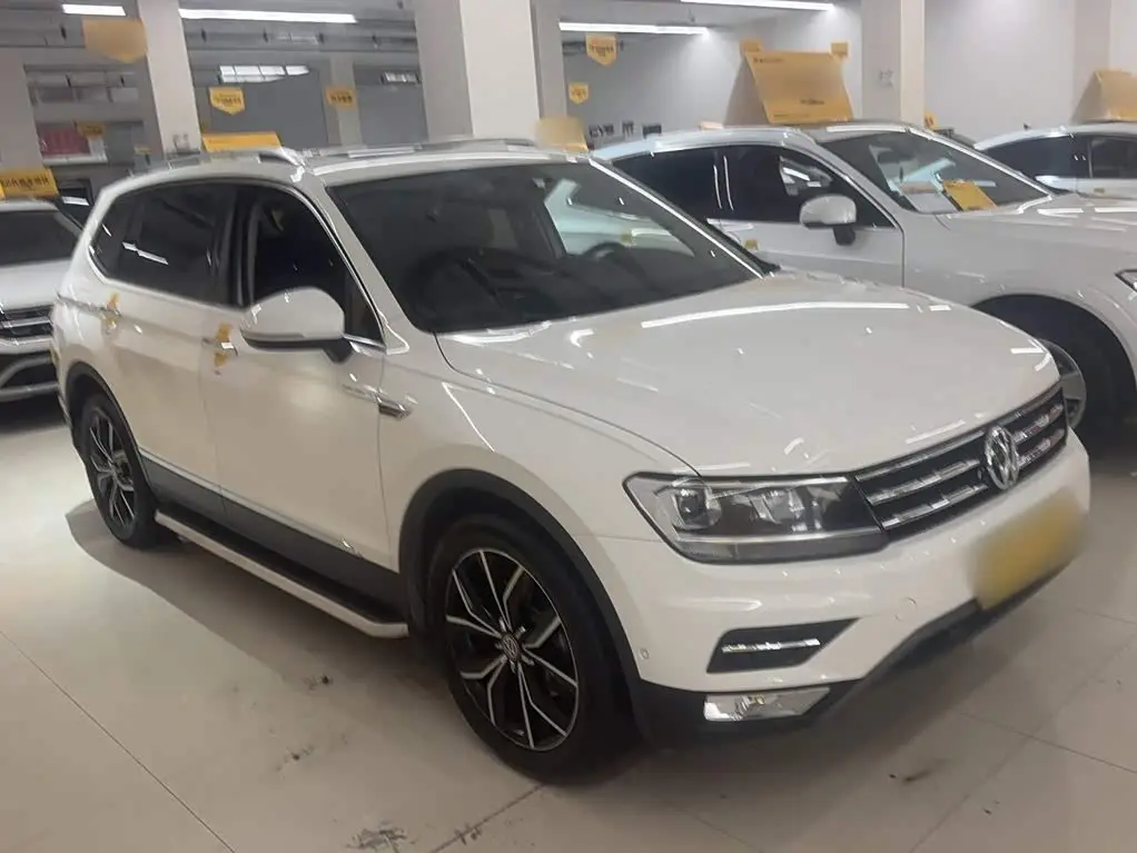 Volkswagen Tiguan L 2020 — Фото 4/12