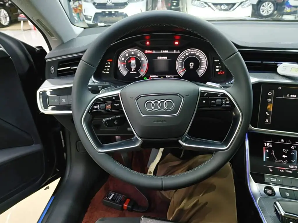 Audi A7L 2024 — Photo 11/20