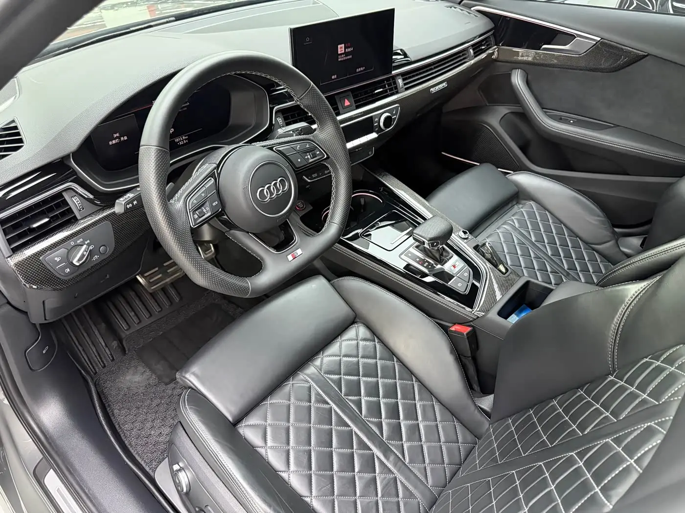 Audi S4 2023 — Photo 4/18