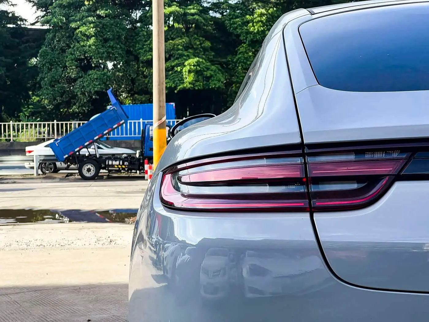 Porsche Panamera 2017 — Photo 5/14