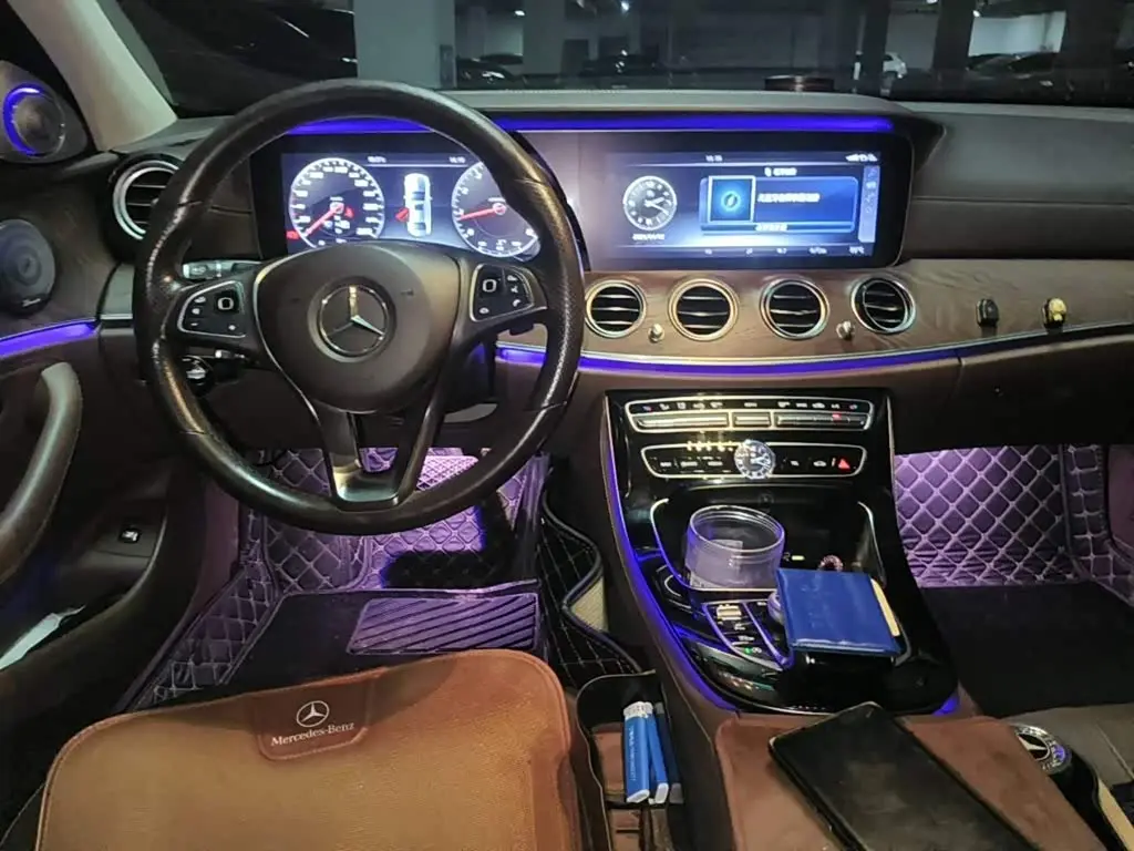 Mercedes-Benz E-Class 2017 — Şəkil 11/12