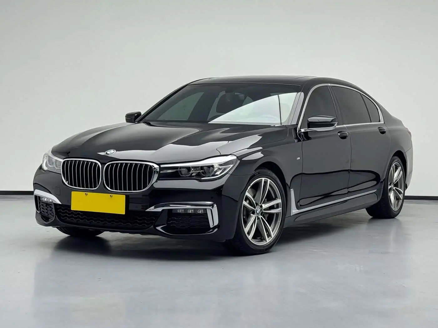 BMW 7 Series, 2018