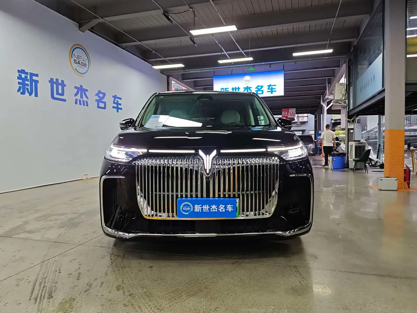 Voyah Auto Voyah Dreamer 2026 — Photo 2/18