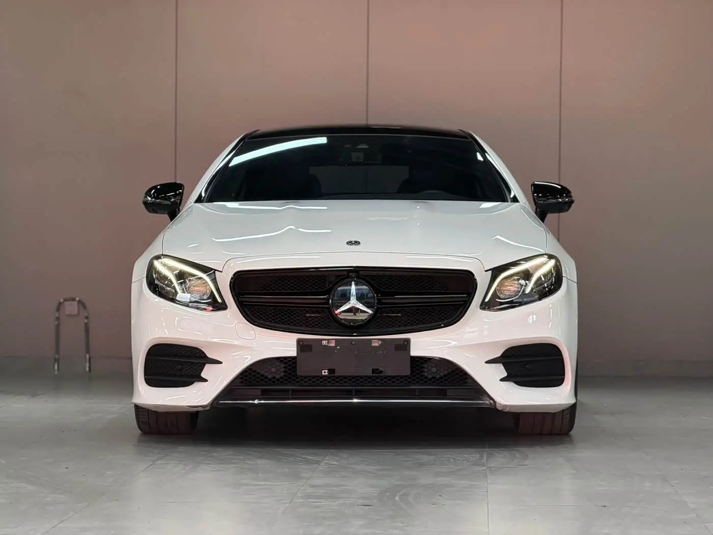 Mercedes-Benz E-Class 2018 — Şəkil 2/20