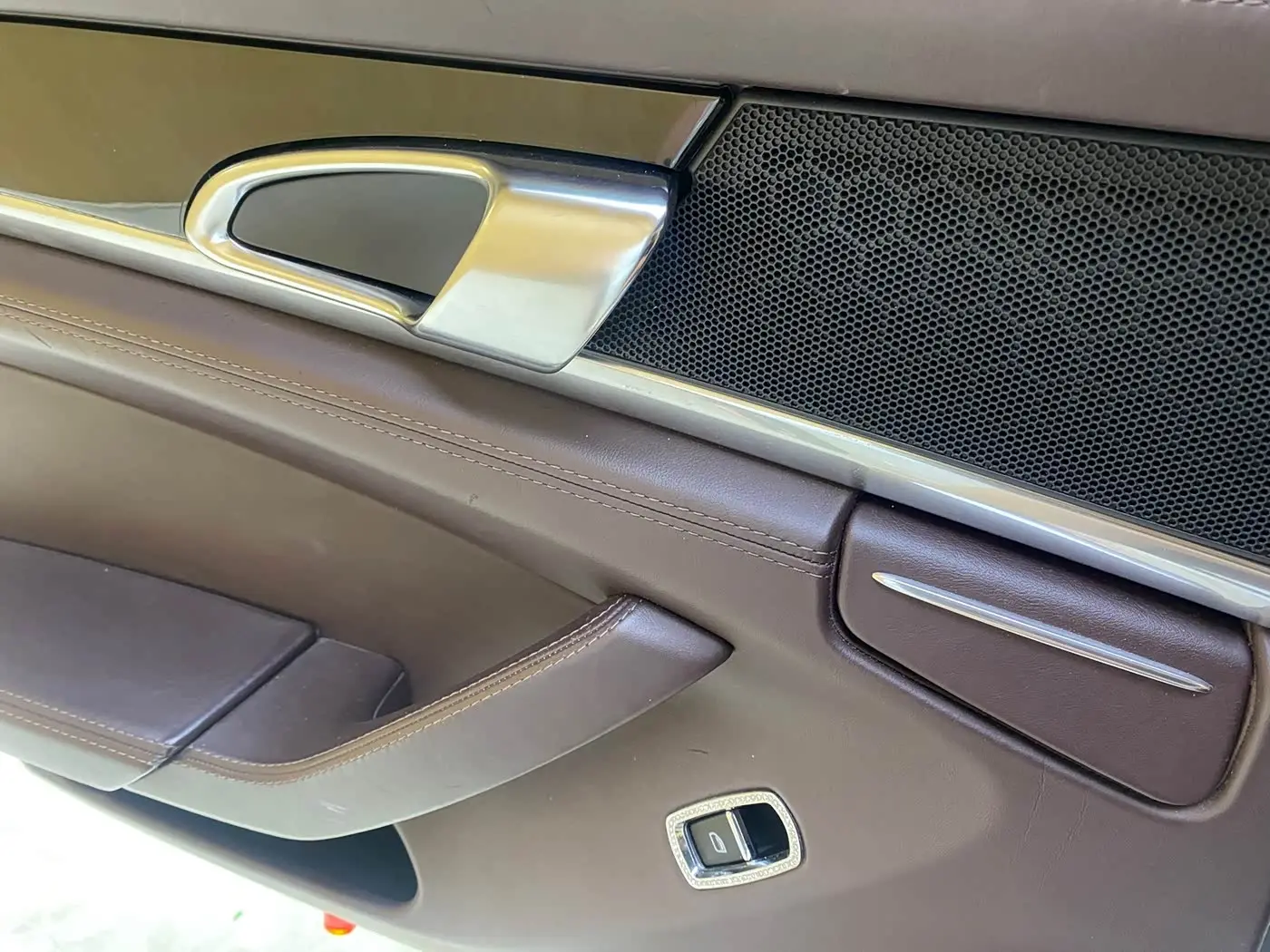 Porsche Panamera 2012 — Şəkil 16/20