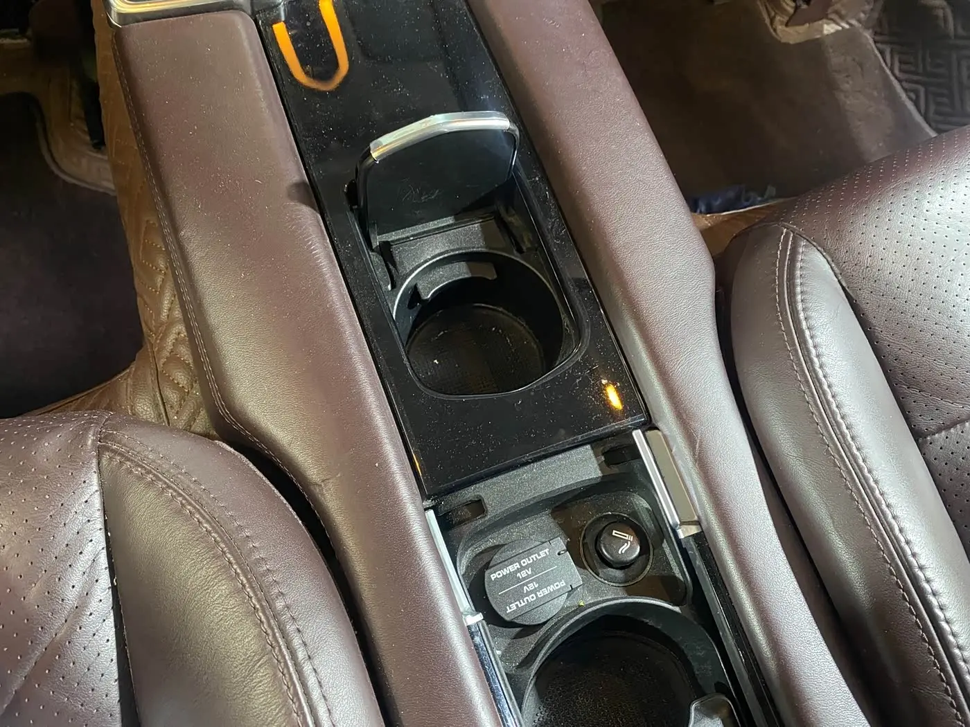 Porsche Panamera 2012 — Şəkil 17/20