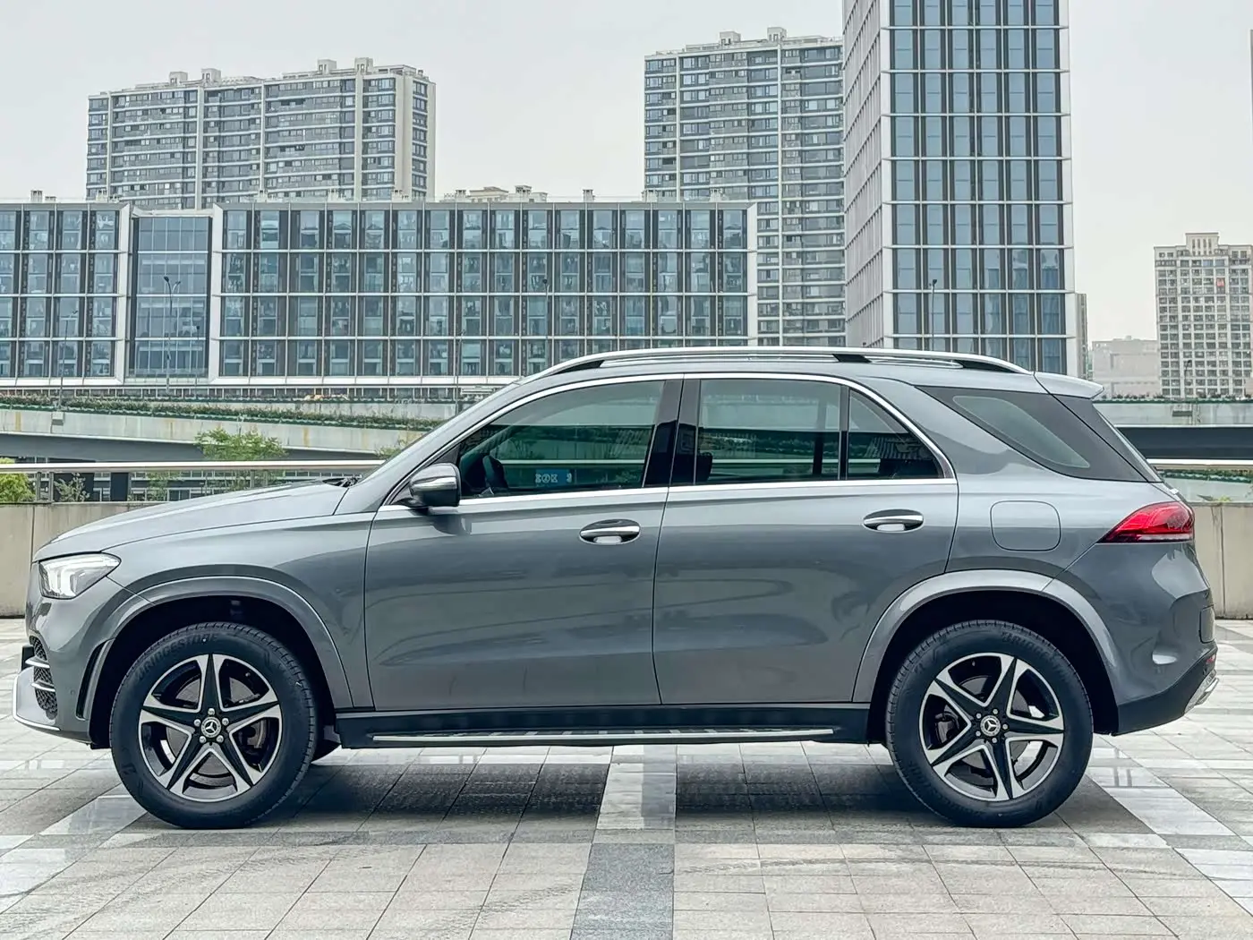 Mercedes-Benz GLE New Energy 2022 — Şəkil 3/12