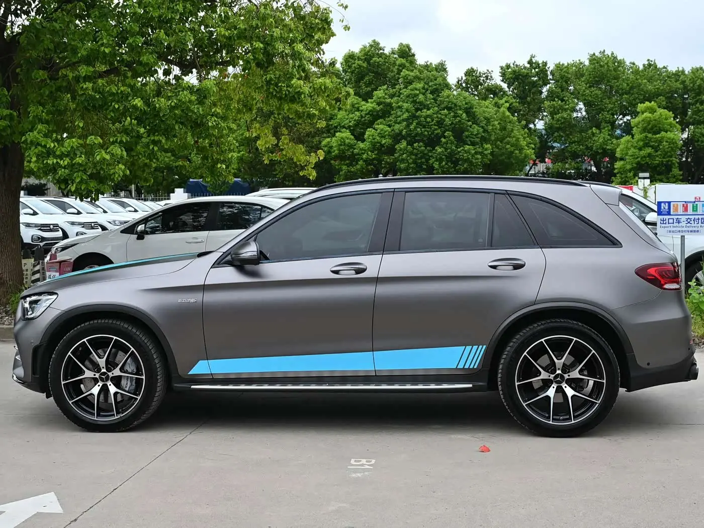 Mercedes-Benz GLC AMG 2022 — Photo 3/20