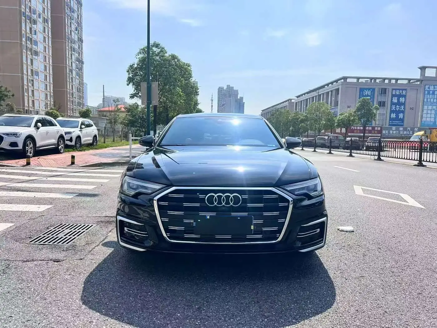 Audi A6L 2025 — ფოტო 2/9