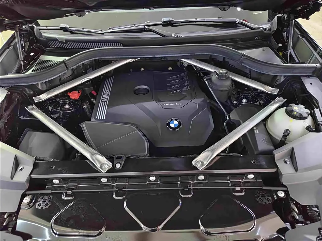 BMW X5 2023 — Şəkil 12/17