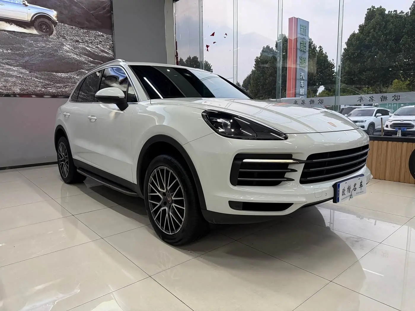 Porsche Cayenne 2019 — Photo 3/20
