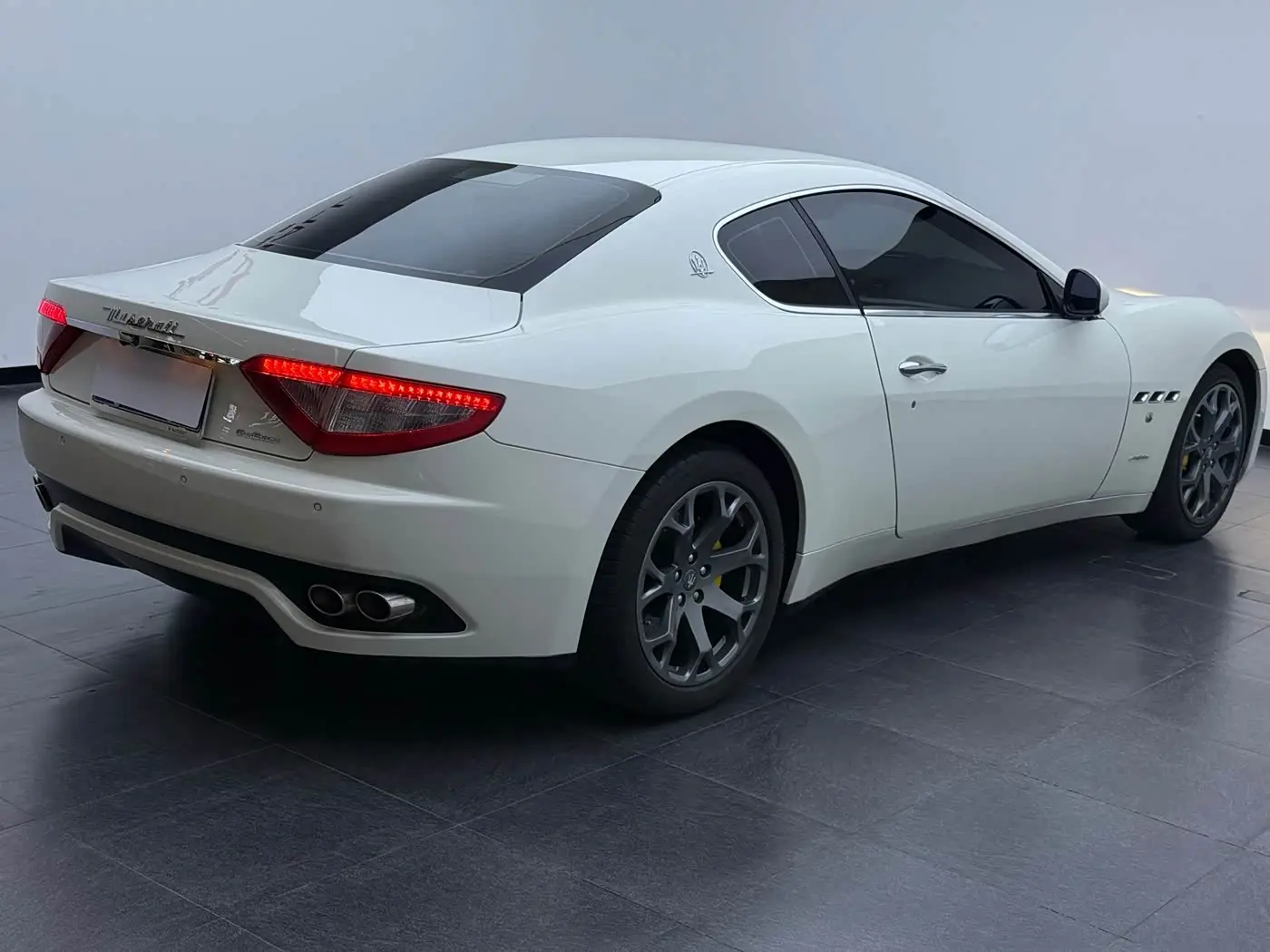 Maserati GranTurismo 2012 — Photo 7/12