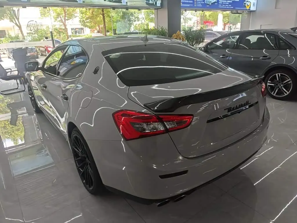 Maserati Ghibli 2016 — Photo 5/20