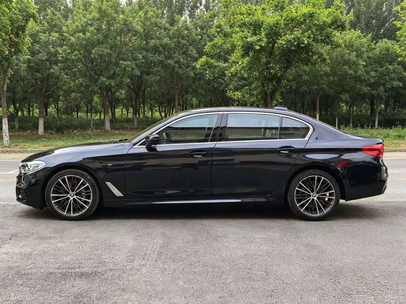 BMW 5 Series 2020 — Şəkil 3/20
