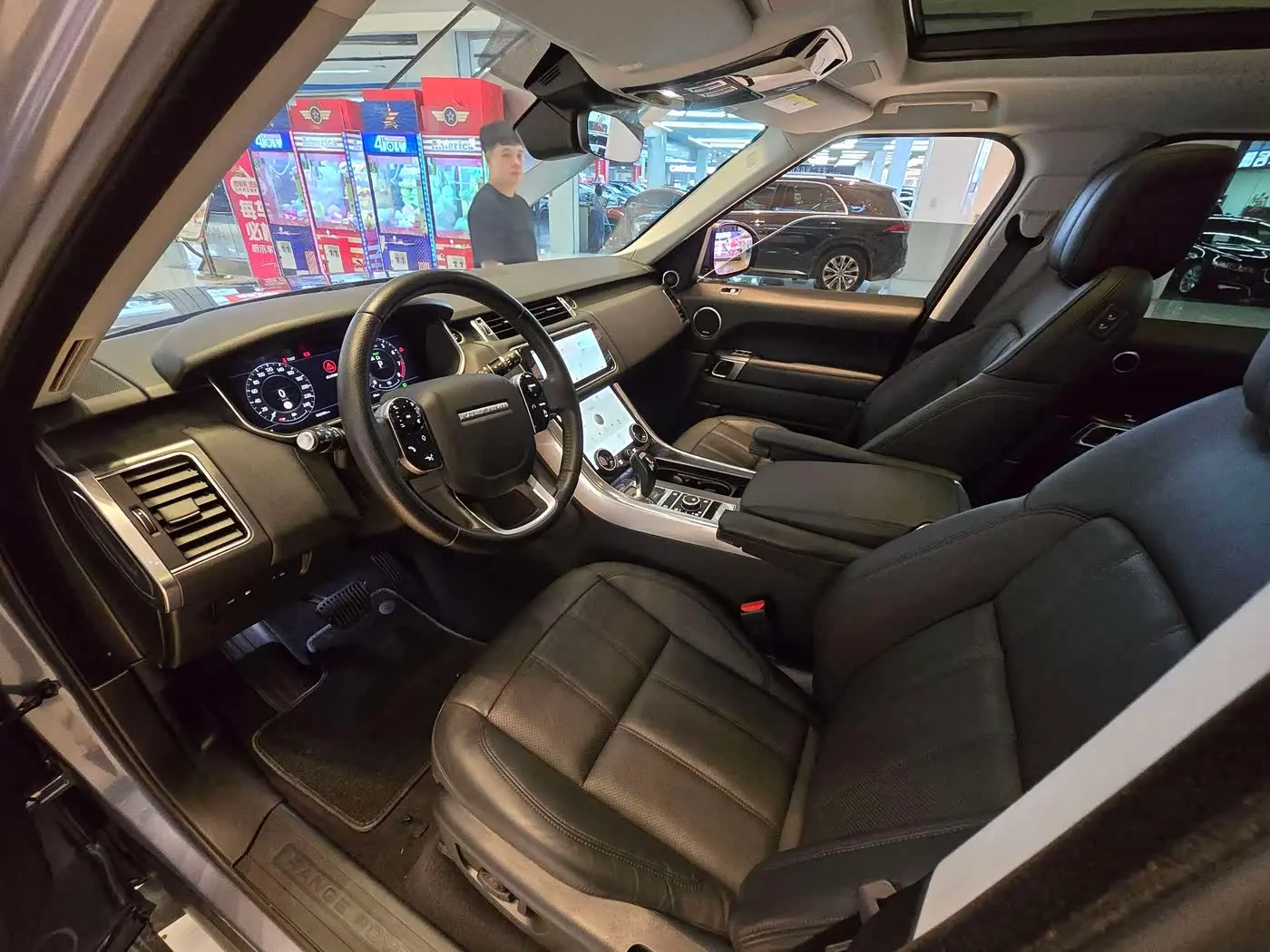 Land Rover Range Rover Sport PHEV 2021 — Şəkil 4/9