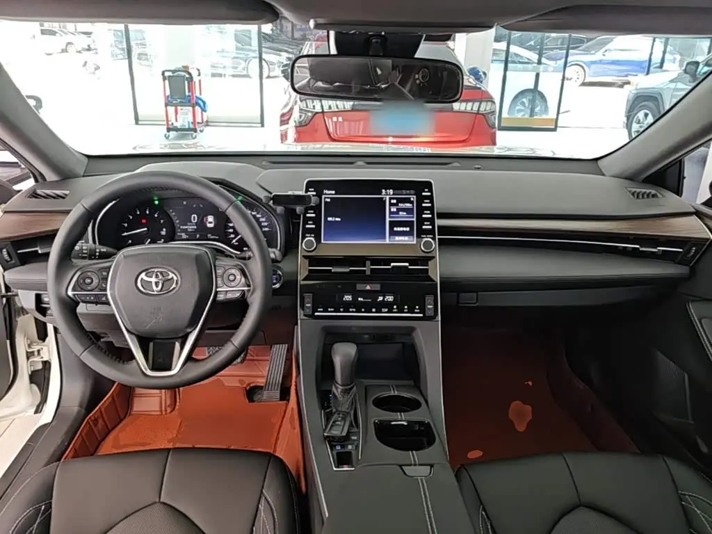 Toyota Avalon 2021 — Şəkil 10/20