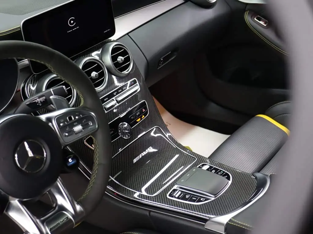 Mercedes-Benz C-Class AMG 2022 — Photo 12/20