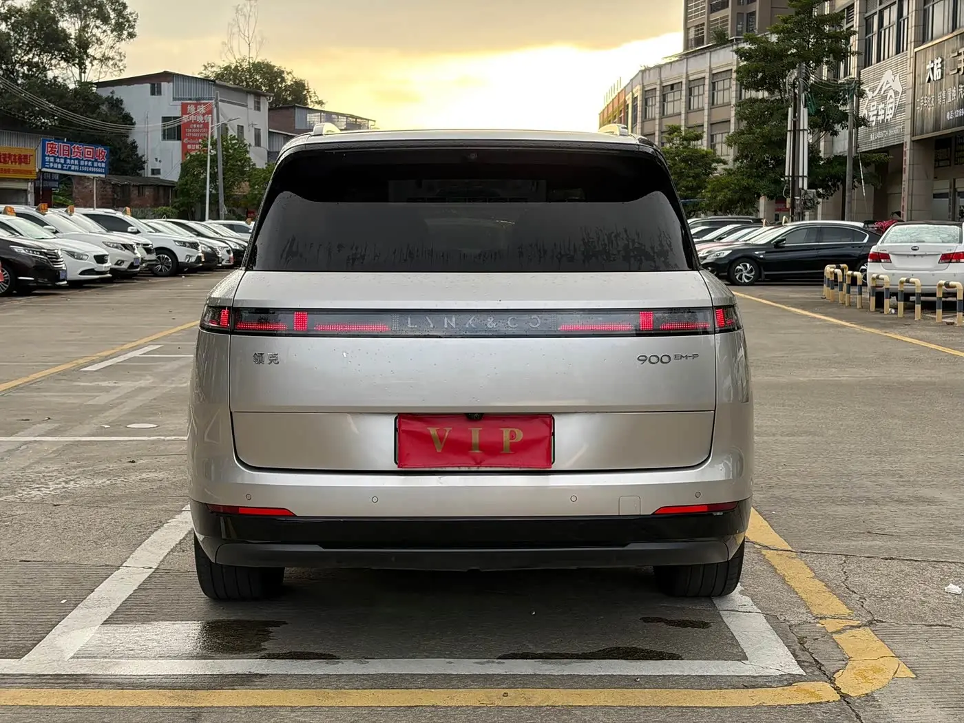 Lynk & Co 900 2025 — Şəkil 13/14