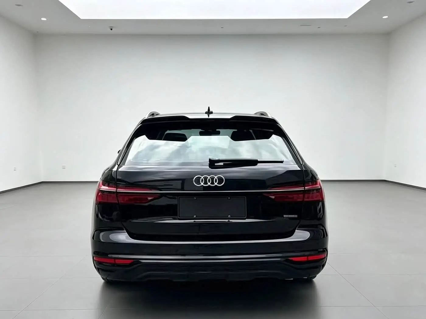 Audi A6 2020 — Фото 14/15